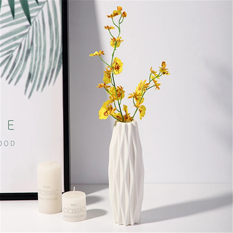 Home Nordic Plastic Vase Simple Small Fresh Flower Pot Storage Bottle for Flowers Living Room Modern Home Decoration Ornaments